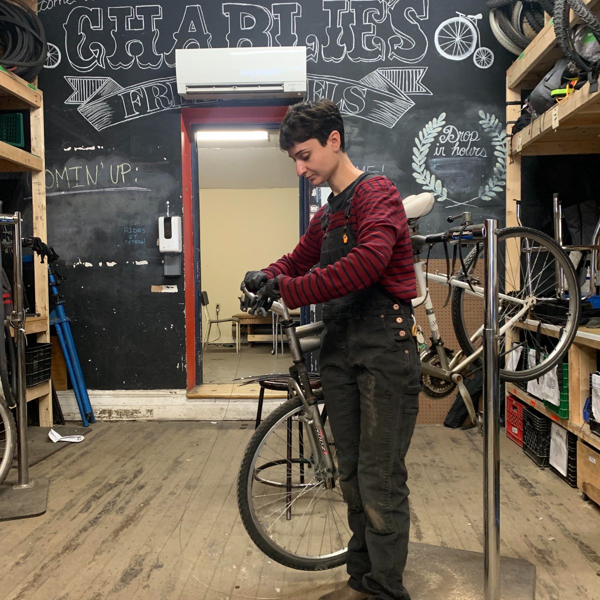 Build-A-Bike returns to Charlie's FreeWheels in Moss Park! The core of our programming, our Build-A-Bike Program consists of 30 hours of class time, bike mechanics education, a hot meal, a safety kit, and a fully built safe-to-ride bicycle! Free to youth ages 12-25. #cycling