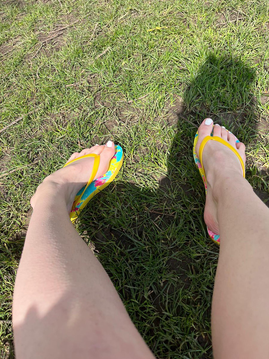 vicky_feet22's tweet photo. @l0verforf00t @GamertoesKZ @frillymillyx https://t.co/lZgmESHbU5