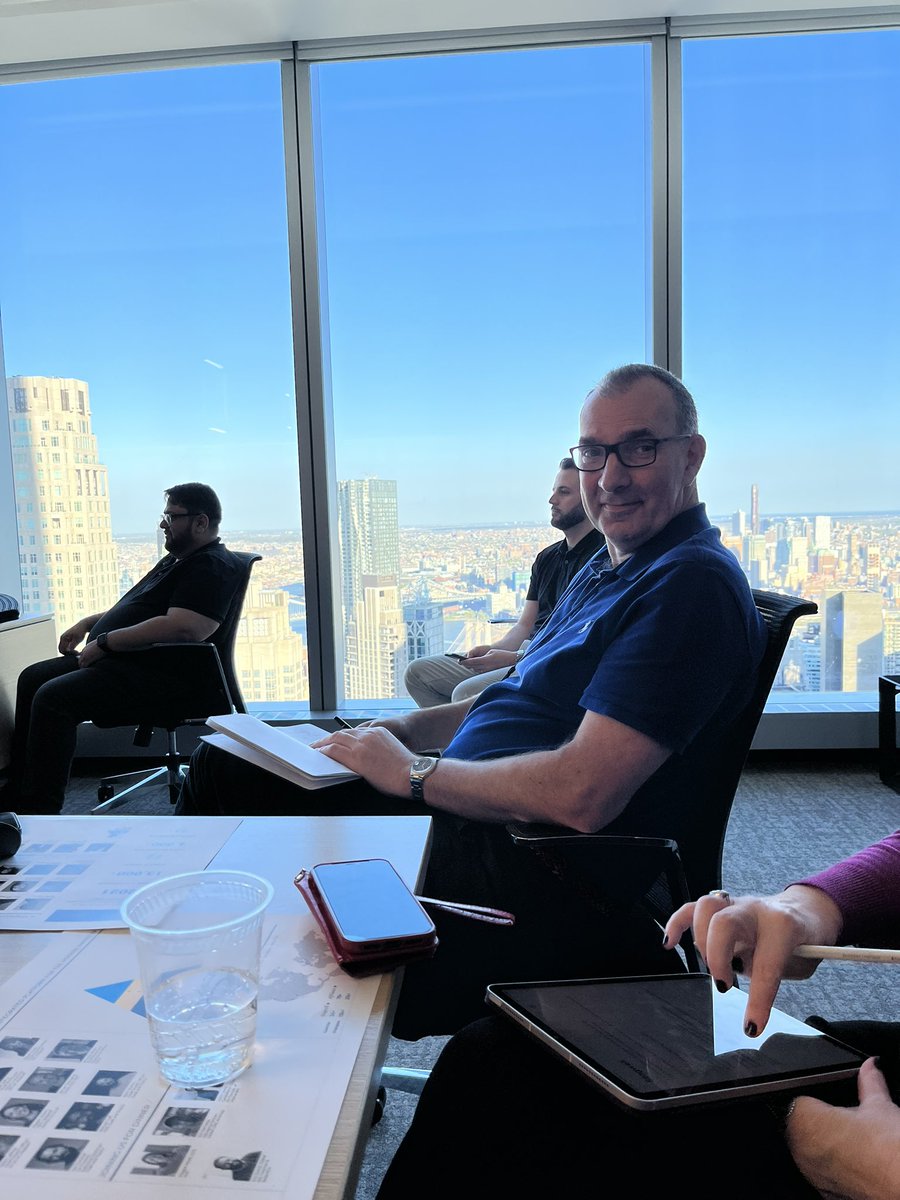 victoriafox6's tweet photo. You’re spoiling my view Paul Phillips! 
#adforumsummit thanks for hosting us @stagwell @AARGROUP https://t.co/24A4hXkN4a