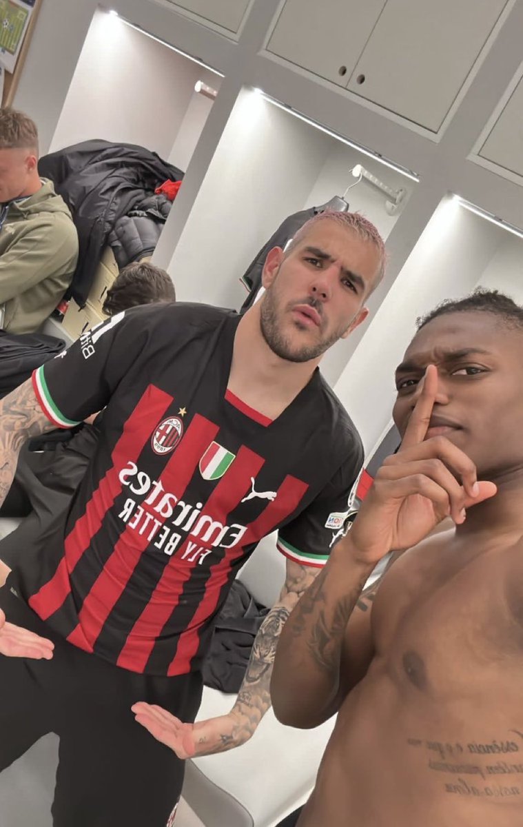 MafiaWasit's tweet photo. Dalan Kalijambe - Gemolong kalau perlu gua pel sekalian kalau Milan Juara UCL https://t.co/q6zFCjtXUZ