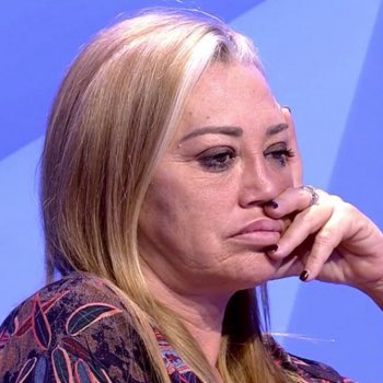 Leireob's tweet photo. Mi cara cada vez que sale hablando Luca  #masterchef11 https://t.co/HvozJvWoVy