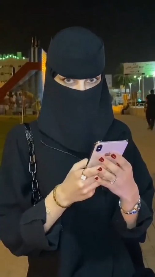 KhtabhAzwaj's tweet photo. زواج مسيار الرياض حي العليا 
سعوديه مطلقة 
العمر32
الطول 169
الوزن58
البشره بيضاء جميله 
الجسم جميل متناسق 
جمال رررروعه وادب واخلاقيه 
الموهل جامعيه
موظفه 
عندها سكن 
مطلوب زواج مسيار من شخص محترم صادق حنون يقدر الحياه الزوجيه ويحترمني واحترامه يخاف الله غير عصبي  والله الموفق https://t.co/xCGhLkdTko