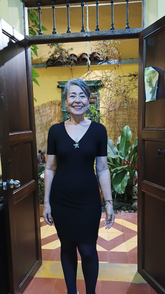 Debatestv's tweet photo. La invitada este miércoles 19 de abril @canalunivalletv 6:30pm es Leonor Amelia Pérez, subdirectora @CASATITERES Cali. Véala en Claro tv:104, Une-Tigo Canal:117, YouTube:Debates Televisión y TDT:29 https://t.co/keGcqJIqSD