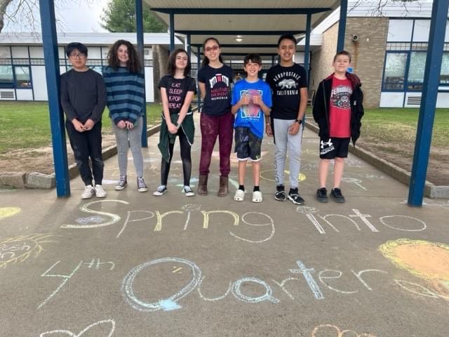 lcsdlcbms's tweet photo. The LCBMS S.A.D.D. Club welcomed fellow students to the 4th Quarter with beautiful chalk art in front of the main entrance. Spring and the 4th Quarter have arrived! https://t.co/N9BUYgs0Ke