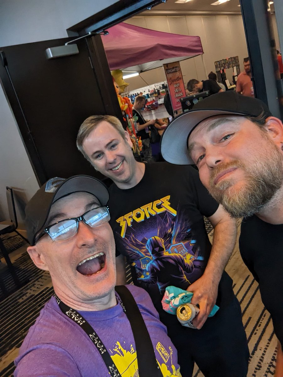 With the legend @julesneonfawkes and my bro @MidnightFury_. What a weekend. #synthwave community is like no other!