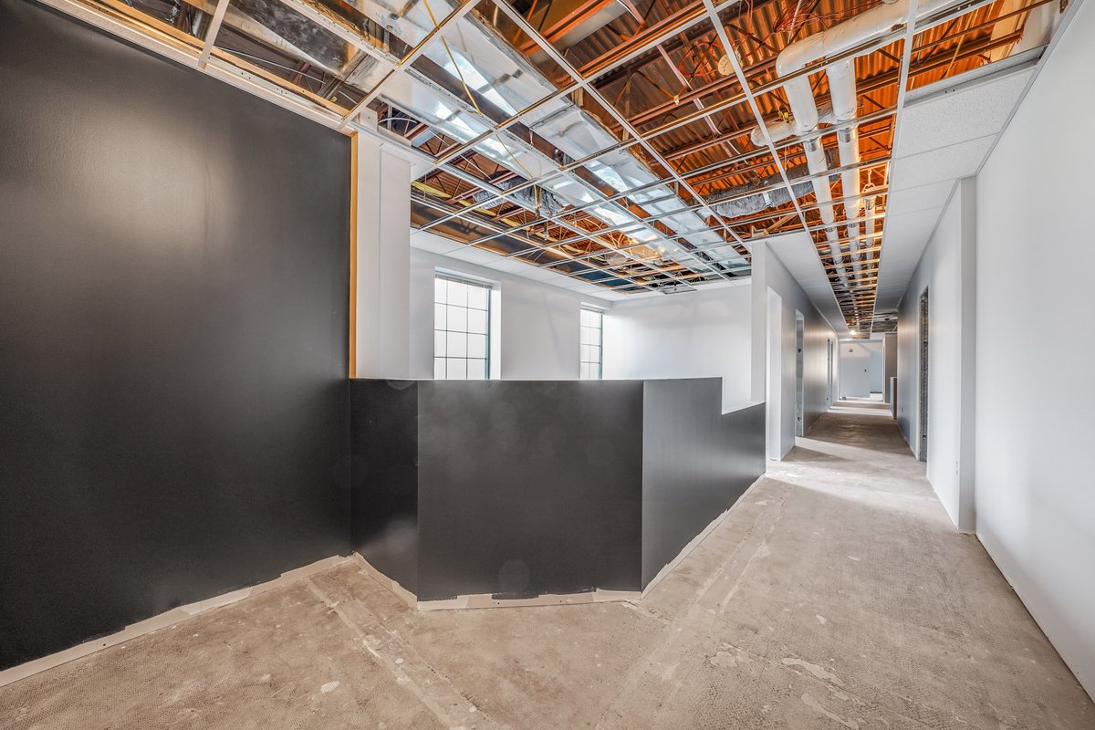 dandbgroup's tweet photo. A little #transformationtuesday action from this full medical office fit-out #teamdb completed for Full Spectrum Integrative Medicine

⚕️View our full #healthcareconstruction portfolio here on our website: https://t.co/qUU7qNfqqR

#commercialconstruction #dbconstruction https://t.co/RJgYYgCDLS
