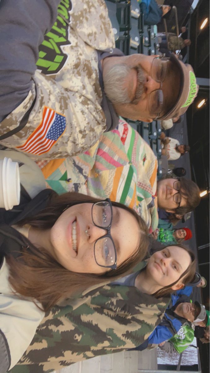 Ciara_Salinda's tweet image. #selcoselfie