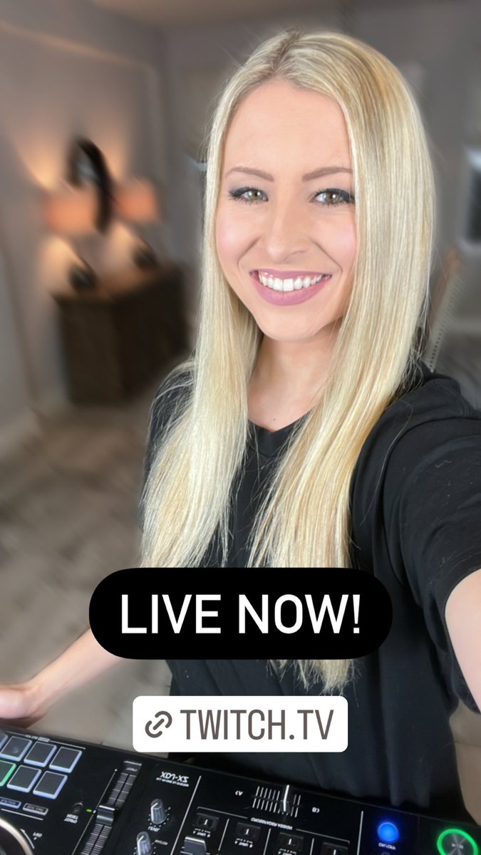 DJKaileyGrace's tweet photo. Live now for DNK Tuesday Episode 17! https://t.co/SXnQgdlho6 https://t.co/kUhBh1yAfN