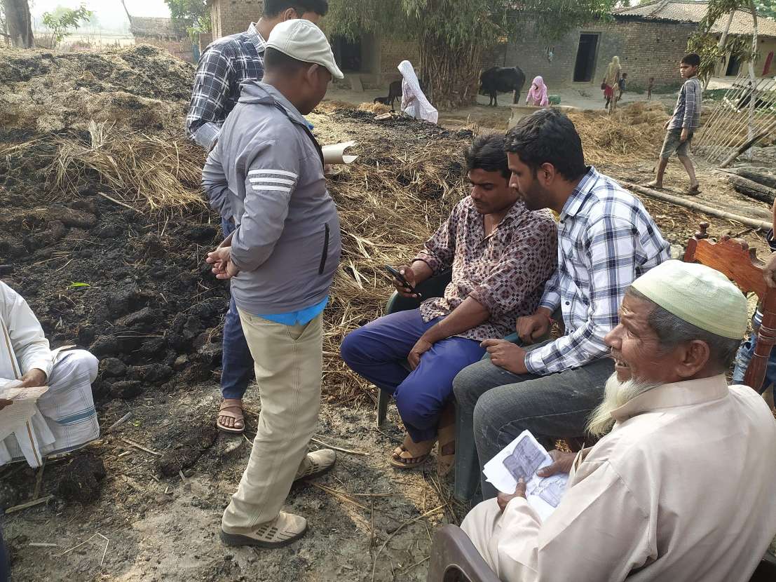 NHSRP_Nepal's tweet photo. #NHSRP_Madhesh Team provided technical support to DRR Focal Person to conduct survey of completely destroyed #fireaffected house in #Ishnath Municipality (Rautahat) by using @NDRRMA's Kobo Mobile Apps. One house located at Motipur-8 caught fire extensively on 18 April, 10:00 am. https://t.co/OOvgRM3VUW
