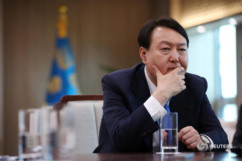 Exclusive: South Korea might extend its support for Ukraine beyond humanitarian and economic aid if it comes under a large-scale civilian attack, President Yoon Suk Yeol said, signaling a shift in his stance against arming Ukraine for the first time reut.rs/3A9RXIr