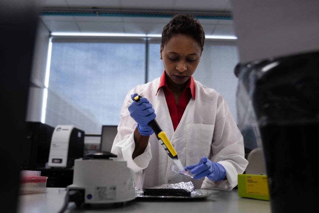 Africa’s Most Sophisticated Biomedical Research Centre Opens in South Africa | bit.ly/3MOLPgm

<a href="/StellenboschUni/">Stellenbosch University</a> <a href="/Tuliodna/">Tulio de Oliveira</a> <a href="/Novelchegou/">Novel N Chegou, Ph.D</a> <a href="/PDresearchSU/">Parkinson's Disease Research Group</a> <a href="/FaadielEssop/">Faadiel Essop</a> 
Report by <a href="/kerrycullinan11/">Kerry Cullinan</a>