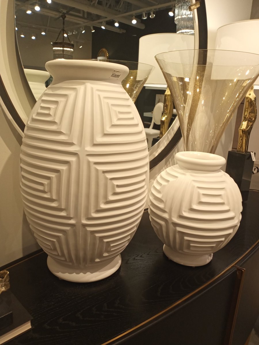 Beautiful #Accent #Vases sold only on the Sell It buy and sell app. Download it today to chat with the seller! App link in bio. #SellIt #BuyandSell #Bronze #Beauty #Art #TouchofClass
