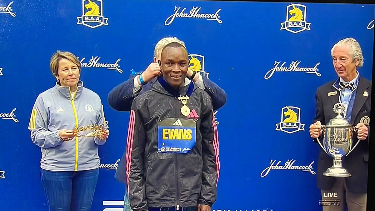 RunBlogRun's tweet photo. Coffee With Larry, 2023 Boston Marathon coverage, Evans Chebet, Hellen Obiri, Emma Bates, Scott Fauble and Des Linden - runblogrun
https://t.co/cWVC3DKwak , #bostonmarathon, #CoffeeWithLarry, #EvansChebet, #HellenObiri, #emmabates, #scottfauble, #desLinden, https://t.co/fnED0knTfa