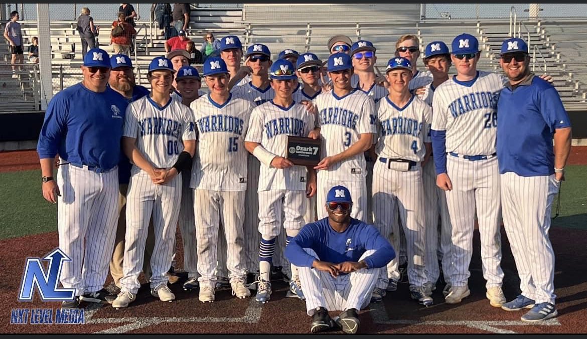 mediaNXTlevel's tweet image. 🚨The McAuley Catholic Warriors are crowned the 2023 Ozark 7 Conference baseball champions with their victory over Exeter!⚾️🏹🏆 #LevelUp #NXTbaseball #WinningWarriors 

Powered by @MidMoBank
