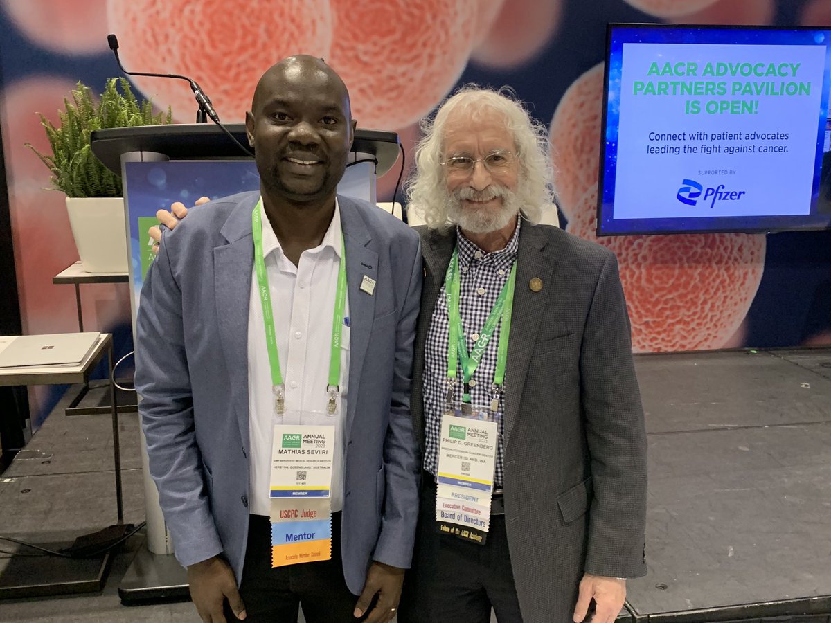 It was an absolute honor to meet &chat with Dr. Greenberg, the president (@AACRPres ) of @AACR .I liked his passion for using #DataScience & supporting ECRs to drive  #cancer research. #ECRs please join #AACRAMC @CampKatiee @francescocay @waynerlawrence @KristinAltwegg 
#AACR23