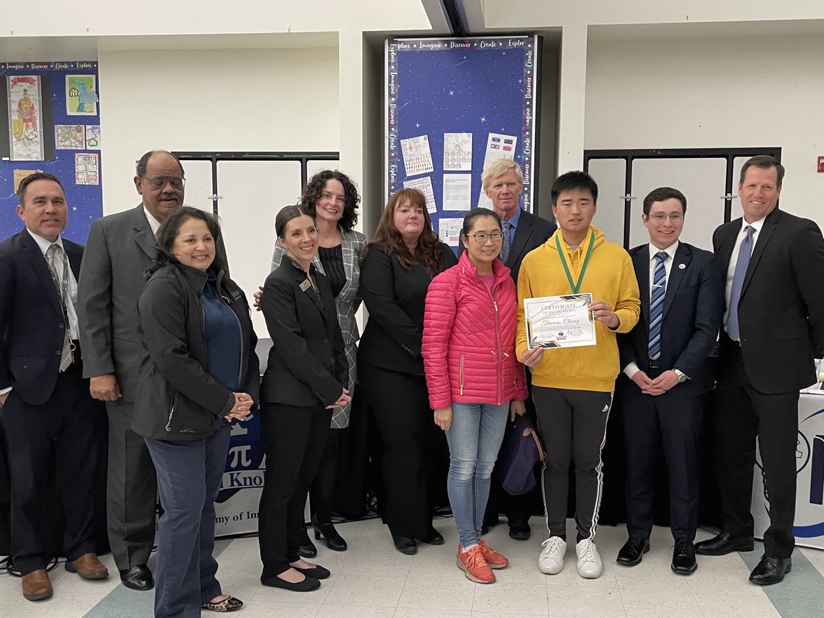 Congratulations Thomas Chang for being a 2023 ⁦<a href="/SCE/">SCE</a>⁩ Scholarship Recipient 🥳🏆🥇proud to present at the ⁦<a href="/UplandUnifiedSD/">Upland Unified School District</a>⁩ Thank you Upland Unified School District Board Members for allowing us to honor one of ⁦<a href="/UplandHS/">Upland High School</a>⁩ top student. ⁦<a href="/City_of_Upland/">City of Upland</a>⁩