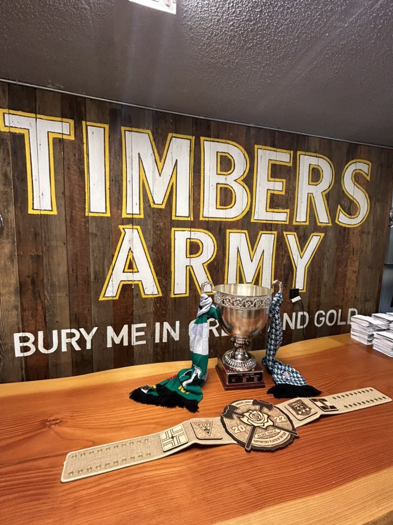 haifa_alsaudsa's tweet photo. Today i got the chance to get this amazing belt from the @timbersarmy. I want to thank everyone once again. It means everything. https://t.co/cnonPraDFn
