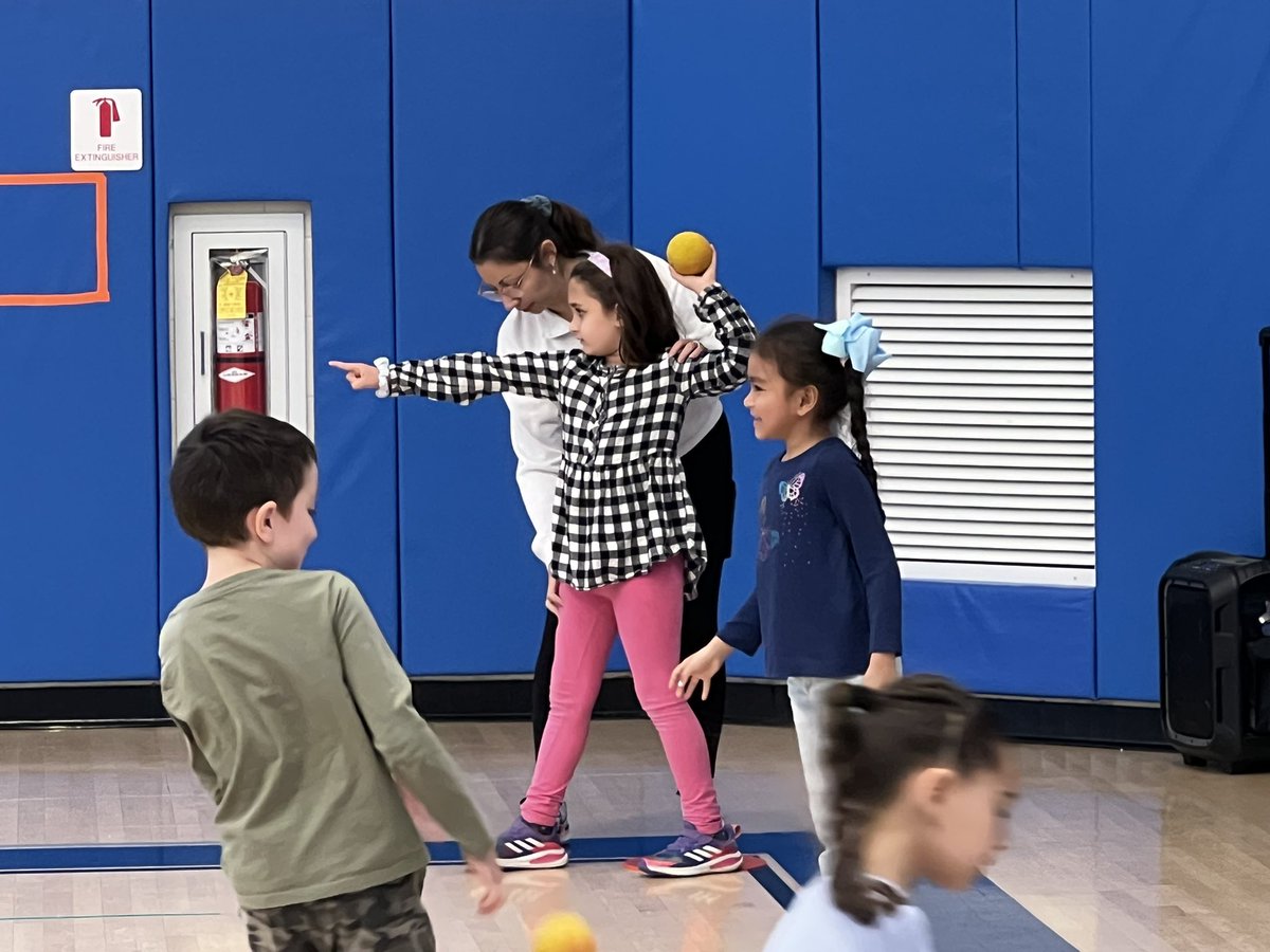 DannyApcrams's tweet photo. KSS Elementary starting our baseball unit here is our student teacher Ms. B teaching and getting mileage under her belt. @PCRamsNY @KSS_Principal @ACaroliniAP @PortVarsity https://t.co/AS6gj2zNwr