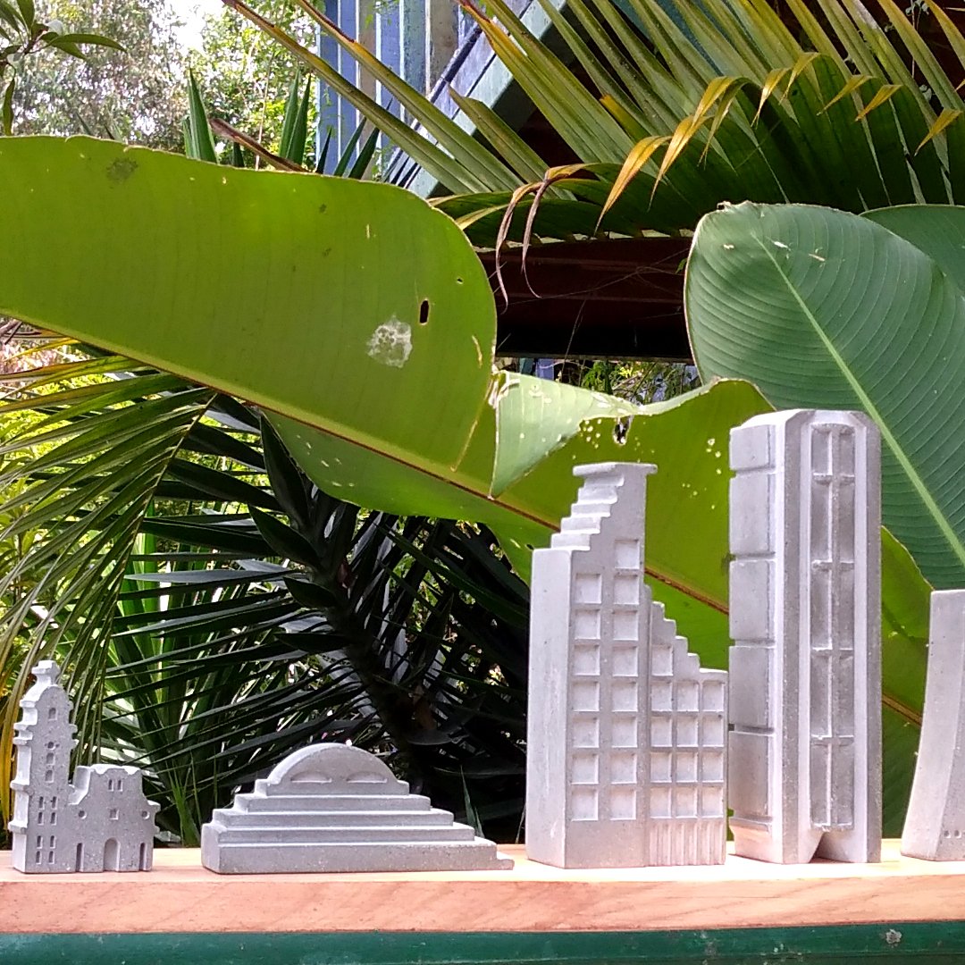 QuimeraVe's tweet photo. … Skyline de Santiago de León de Caracas, Sultana del Ávila…
#Handmade in #Concrete by #QuimeraCreativa in #Venezuela
📱Whatsapp+58.412.328.28.30 (just messages)
#Diseño #DecoraciónDelHogar #ConcreteWork #DesignInspiration #BetonDesigne #ArtLovers #Skyline https://t.co/eFUbNOwYG8