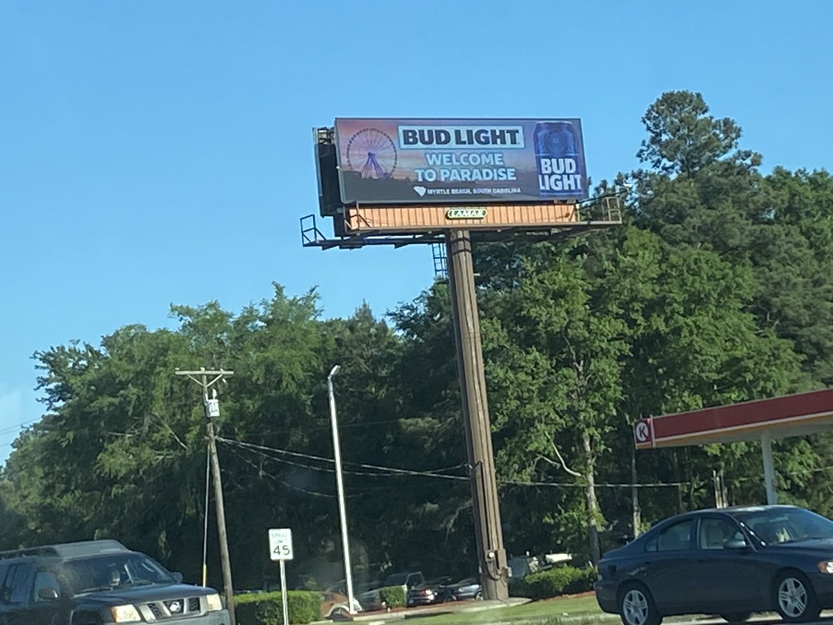 molly_con11's tweet photo. Mmm I don’t think this is true anymore #BudLight #BoycottAnheuserBusch #myrtlebeach https://t.co/buf5OxshFD
