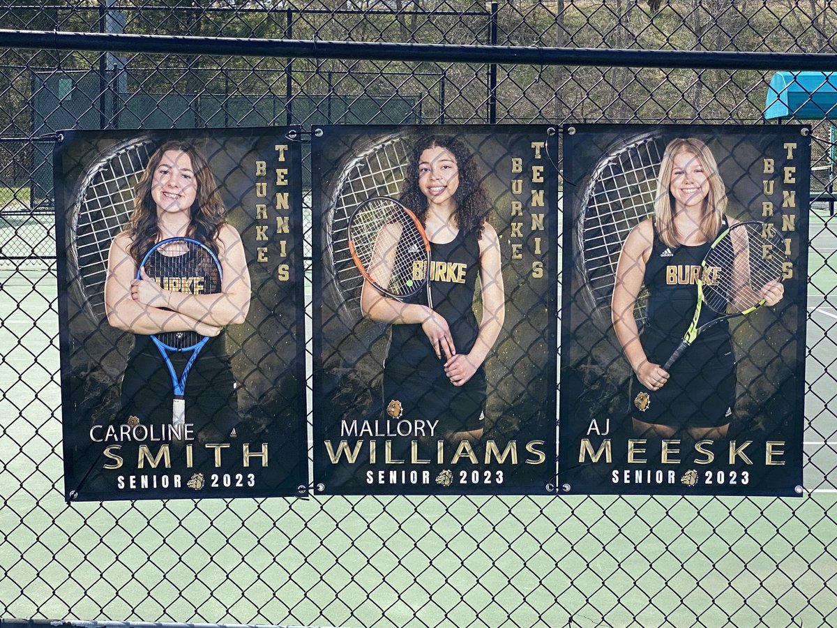 drasmussen43's tweet photo. Senior Recognition at todays Varsity Tennis match 🖤💛🎾 Outstanding group of seniors who represent so well in the classroom and on the tennis courts! Proud of this group! Bright futures ahead 🌟🖤💛#WeAreBurke #BulldogPride @BurkeGTennis https://t.co/60UdnhSXtF