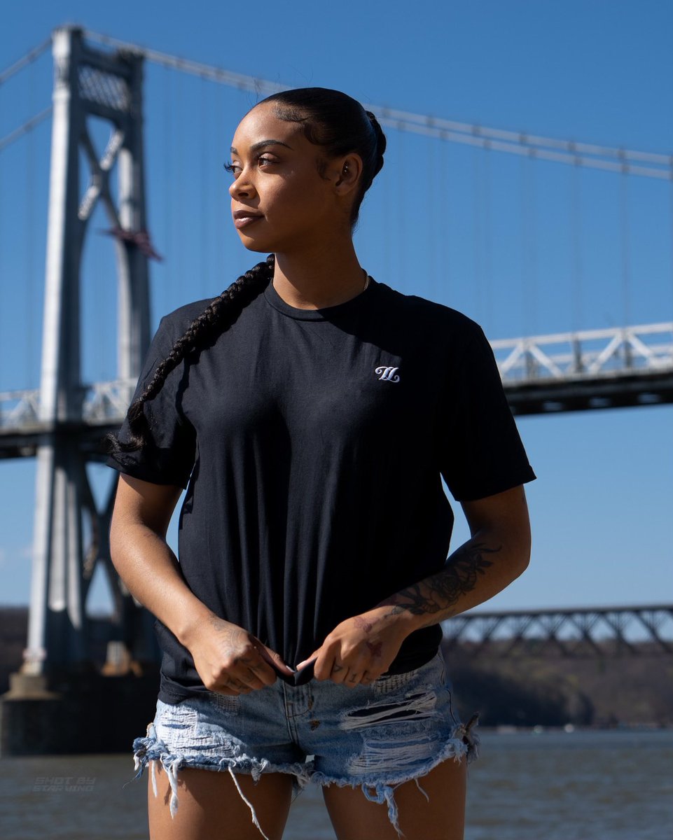 ThankLessLuxury's tweet photo. Express your individualism. 

https://t.co/RJ4XVcPA8o Visit now to experience the Future of Embroidered Luxury Fashion. 

#embroidered #luxury #fashion https://t.co/ds4RB81oKr