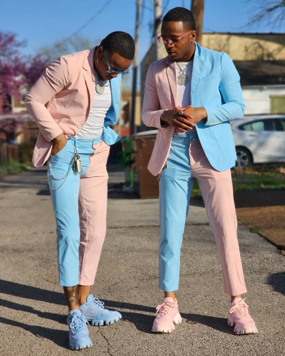 The Farrar Twins tweet media