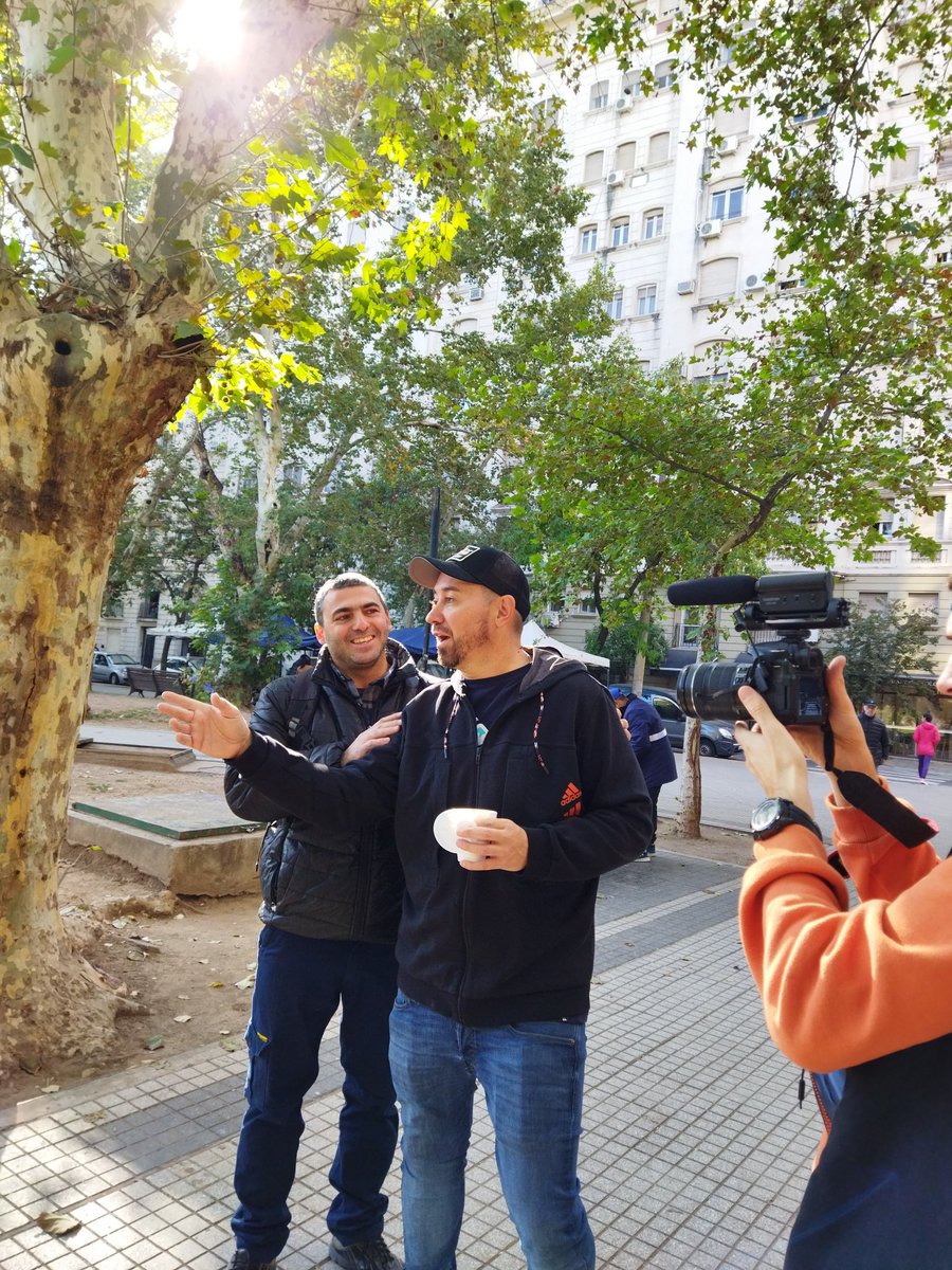 gody1981's tweet photo. Con Sebas de #SNChallenge ayer en #Rosario una gran sorpresa me lleve al encontrarlo !😃y eso que no soy cholulo... 😆 https://t.co/LybwvEFIaV