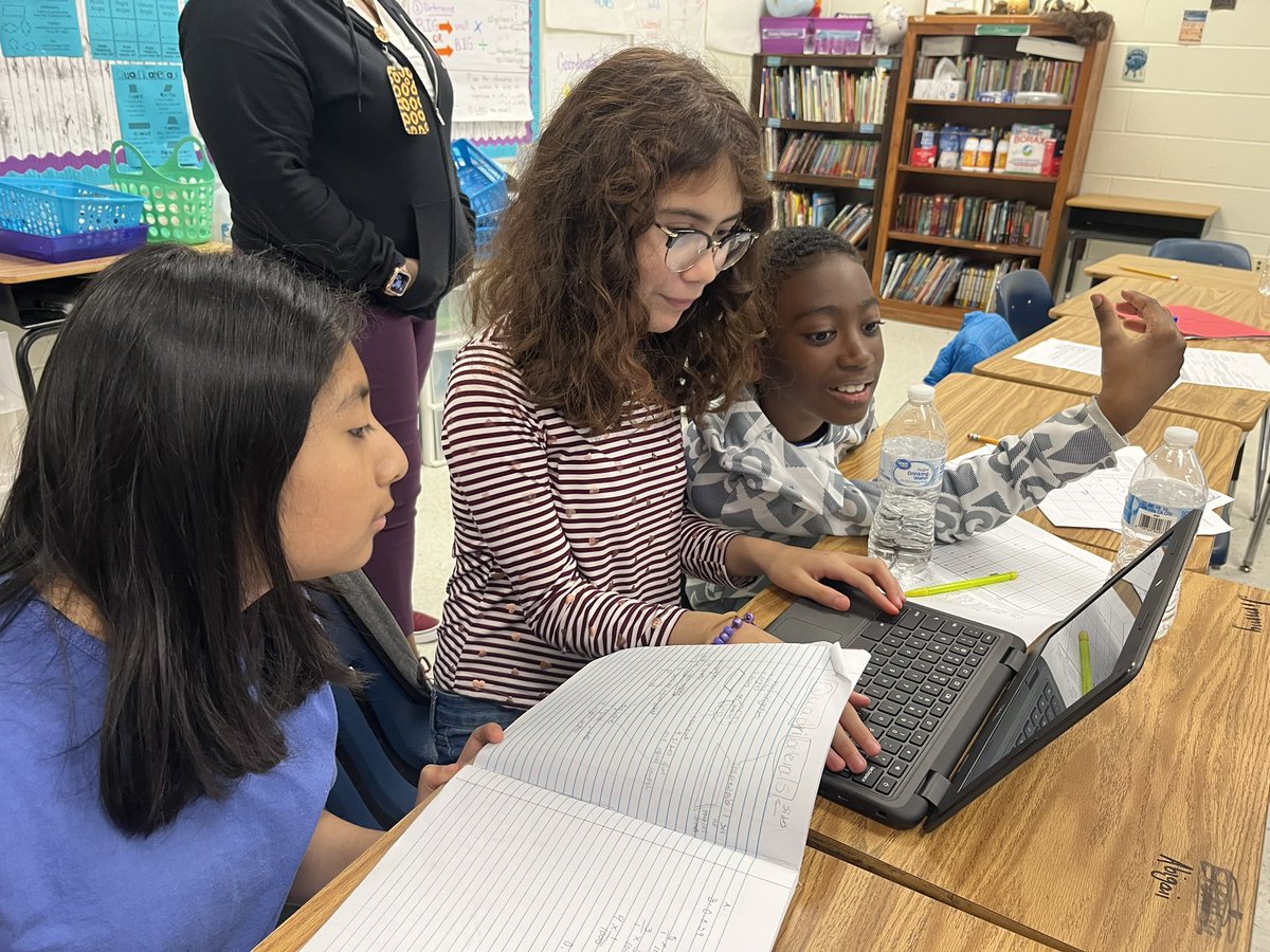 Rmorrison_hasty's tweet photo. Students creating tables to classify quadrilaterals with #excel #raisingthebar #miekids #technology #notaworksheet https://t.co/nh1lktGnoe
