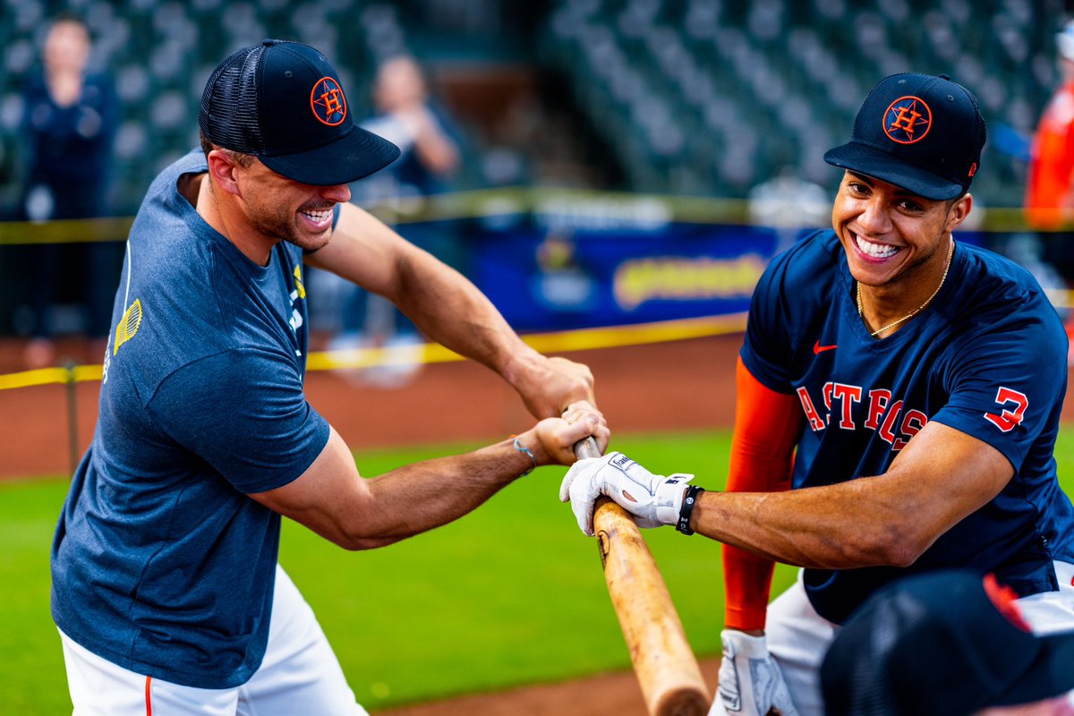 astros's tweet photo. Game 2 on deck. https://t.co/b5tazwmmBF