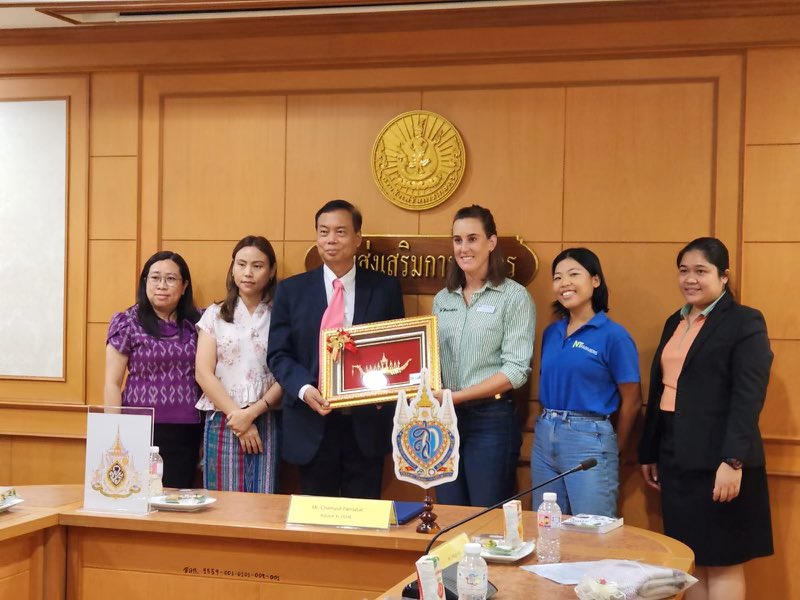 NTFarmers's tweet photo. THAILAND INDUSTRY EXCHANGE TOUR DAY 2
The group went to the Department of Agricultural Extension and Kasetsart University, Kampaengsaen Campus, Nakhon Pathom Province to learn about their seed production trials in tropical vegetables. https://t.co/yqSIzlaoRi