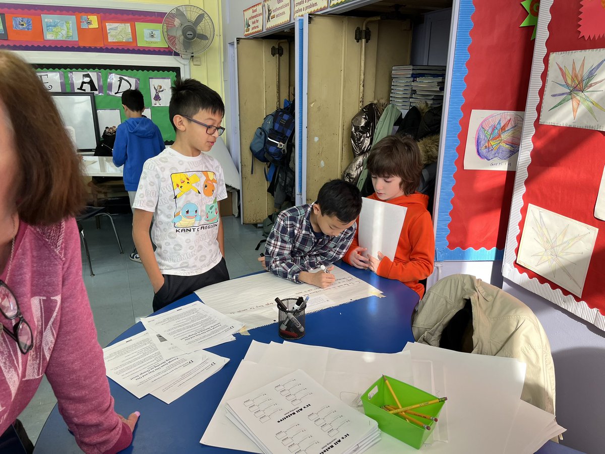 rothmancamp's tweet photo. Getting up and moving for an ELA carousel review!@rothmancamp @CampAvePride https://t.co/x0NA7kcjrS