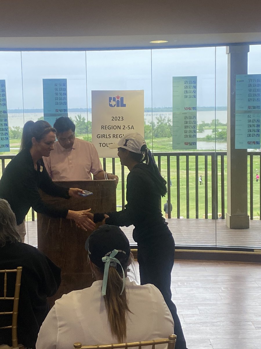 IHS Knights Golf tweet media