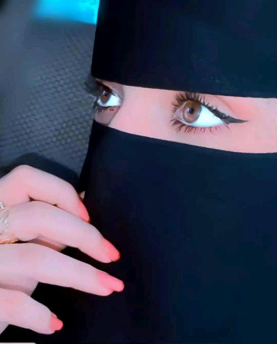 KhtabhAzwaj's tweet photo. زواج مسيار المنطقه الرياض
 دكتورة اسنان
موظفه  دكتورة 
عندها سكن 
عمرها 34 سنه
الطول164 
وزنها 67 
 جميله جدا 
مطلقة وليس لدي اولاد 
حسنة المظهر  وهادئة جداً وحنونة جداً اتمنى الإستقرار وان اجد الزوج الصالح وانا جادة https://t.co/wyGS4rlCr0