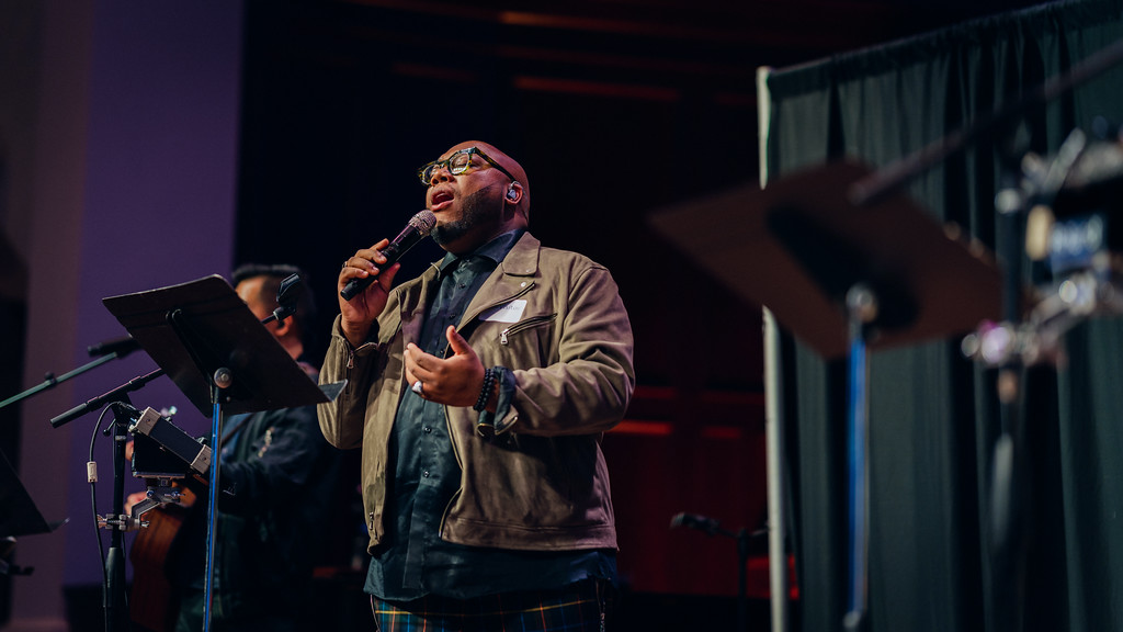fullerseminary's tweet photo. A recap from the Fuller Texas event with David Emmanuel Goatley and Wayne Park!! Don’t forget to follow Fuller Texas on Instagram, @fullertexas
#FullerSeminary #FaithfullyForward #Fuller75 #FullerTexas https://t.co/1fqS2kOFwT