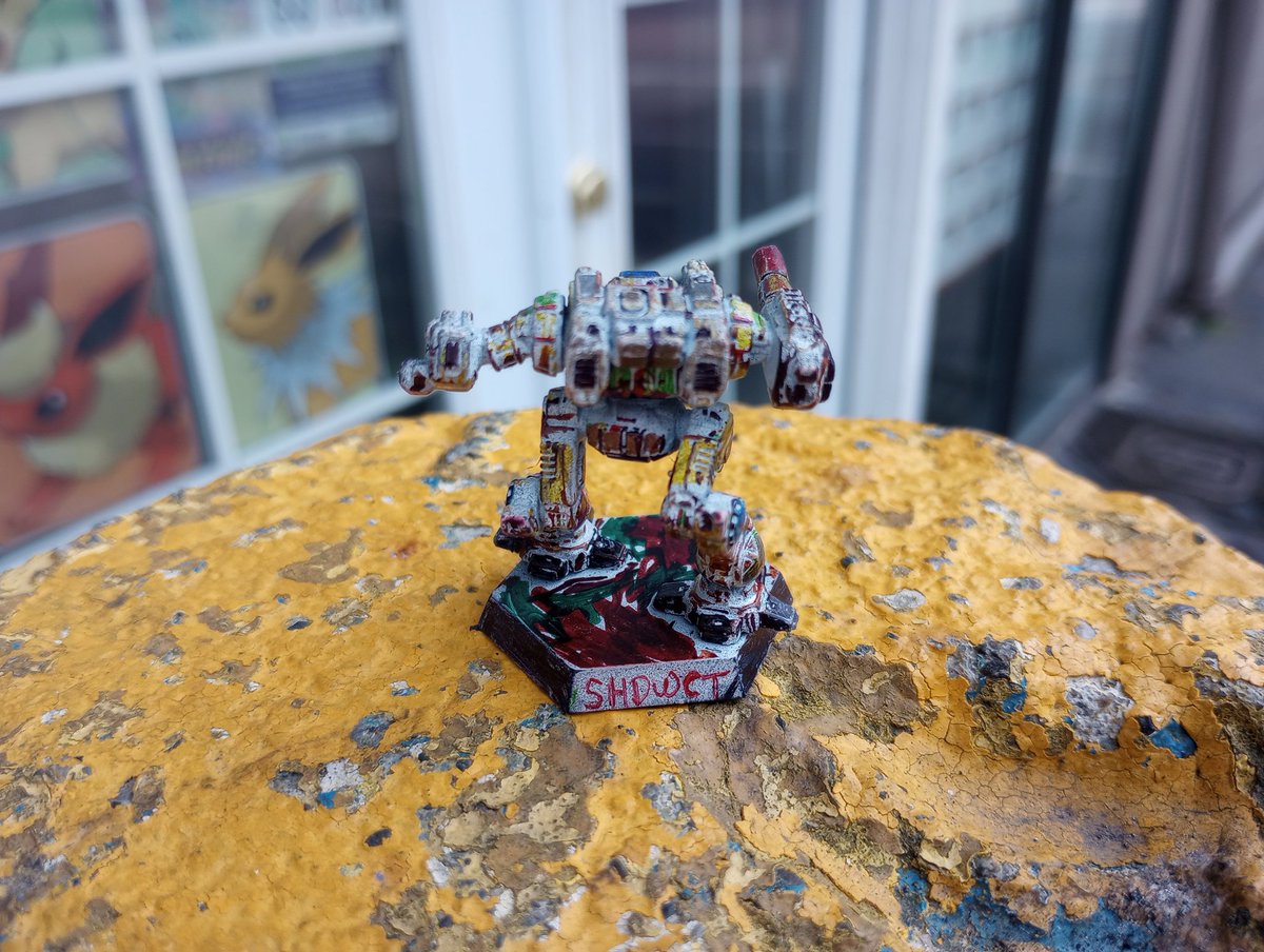 MichaelBacalzo's tweet photo. #Battletech #PaintedMini Call Sign: Clown. With zero C-Bills spent on paint, and built with salvaged parts, more than one opponent has underestimated the Junkyard Dawgs Merc Lance to their detriment. https://t.co/NiksaKrOHf