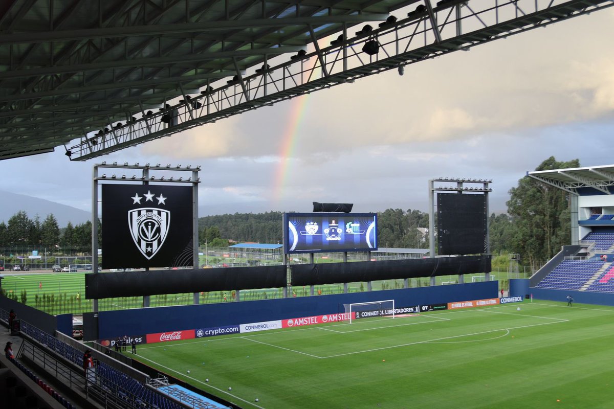 IDV_EC's tweet photo. Linda tarde 🪄 y se viene una noche de @Libertadores 🫶😉 falta poco los esperamos ✌️😎

🎟️ General 8 USD 🎟️ Tribuna 12 USD 🎟️ Palco 15 USD
De venta en :
🧑‍💻https://t.co/dEF3TqzGbF https://t.co/XGSHLceBIh