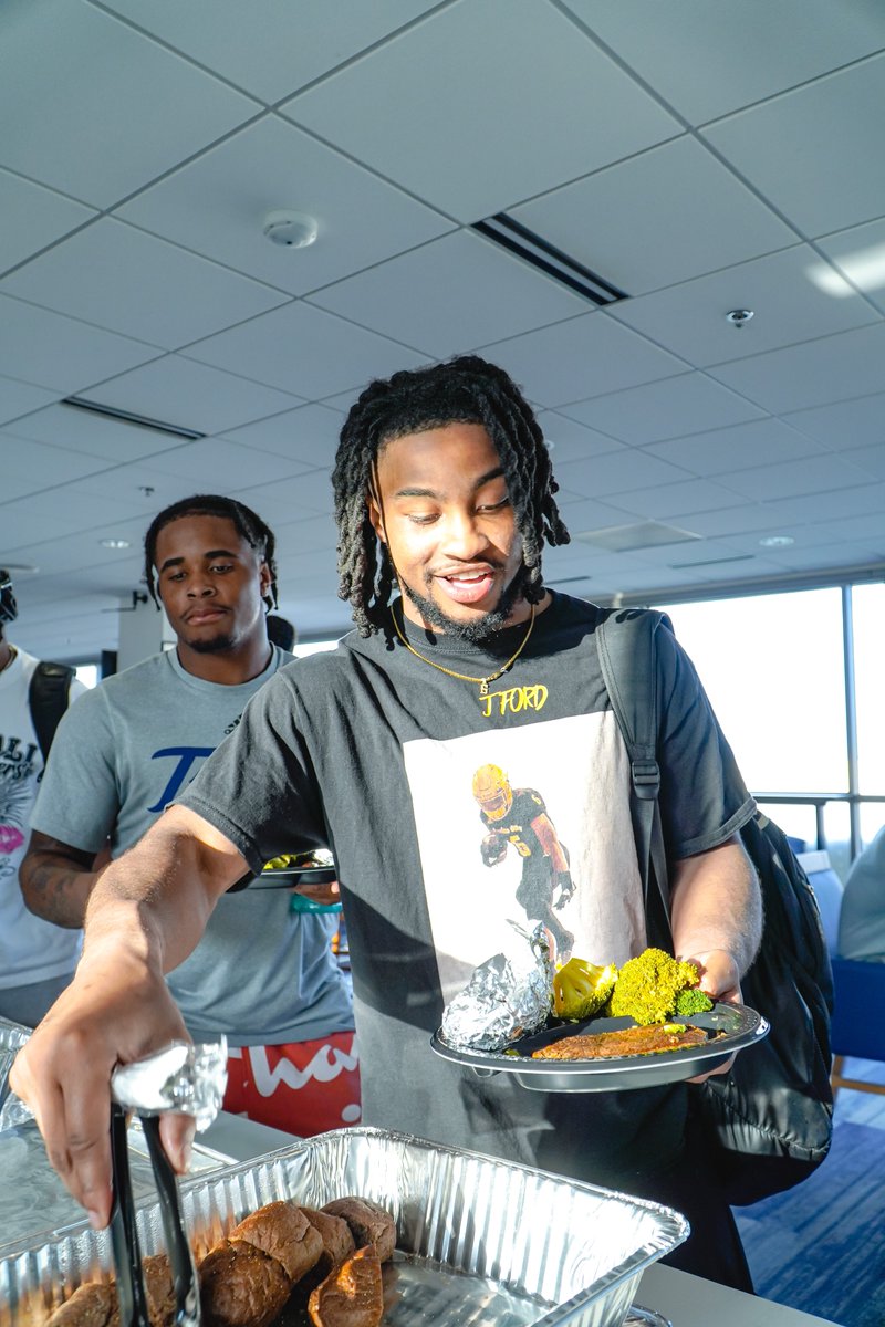 𝑻 𝑶 𝑮 𝑬 𝑻 𝑯 𝑬 𝑹‼️

#ReignCane👑🌀