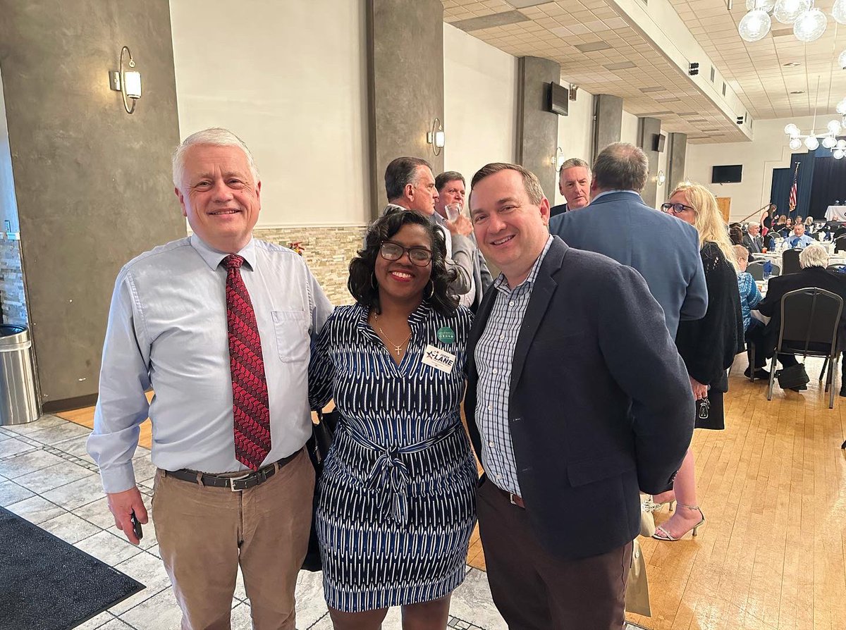 JudgeLaneForPA's tweet photo. We’ve had an action packed couple of days out on the campaign trail! I had a wonderful time connecting with voters in Southeastern PA and the Lehigh Valley. 

#CourtsMatter #JudgesMatter #TeamLane https://t.co/MM3BOWdaza