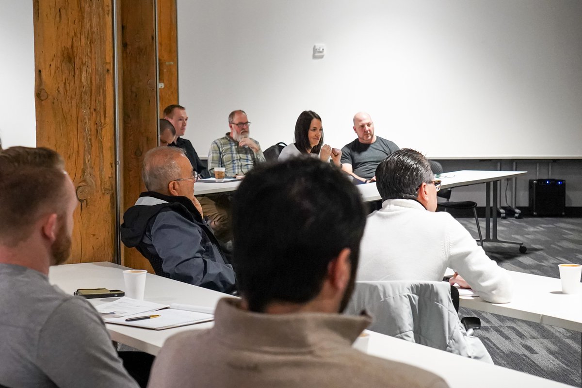 TweetTinderbox's tweet photo. Unlocking the Power of Innovation!

@TweetKatrinaR, CEO of the @EvergreenBIC, joined Business Brew.

We discussed Innovation Clusters, how to build them, and why.

https://t.co/2X5RT2fcAc

#bioscience #innovation #science #InnovationCluster #BusinessBrew https://t.co/ea2NFTXgWc