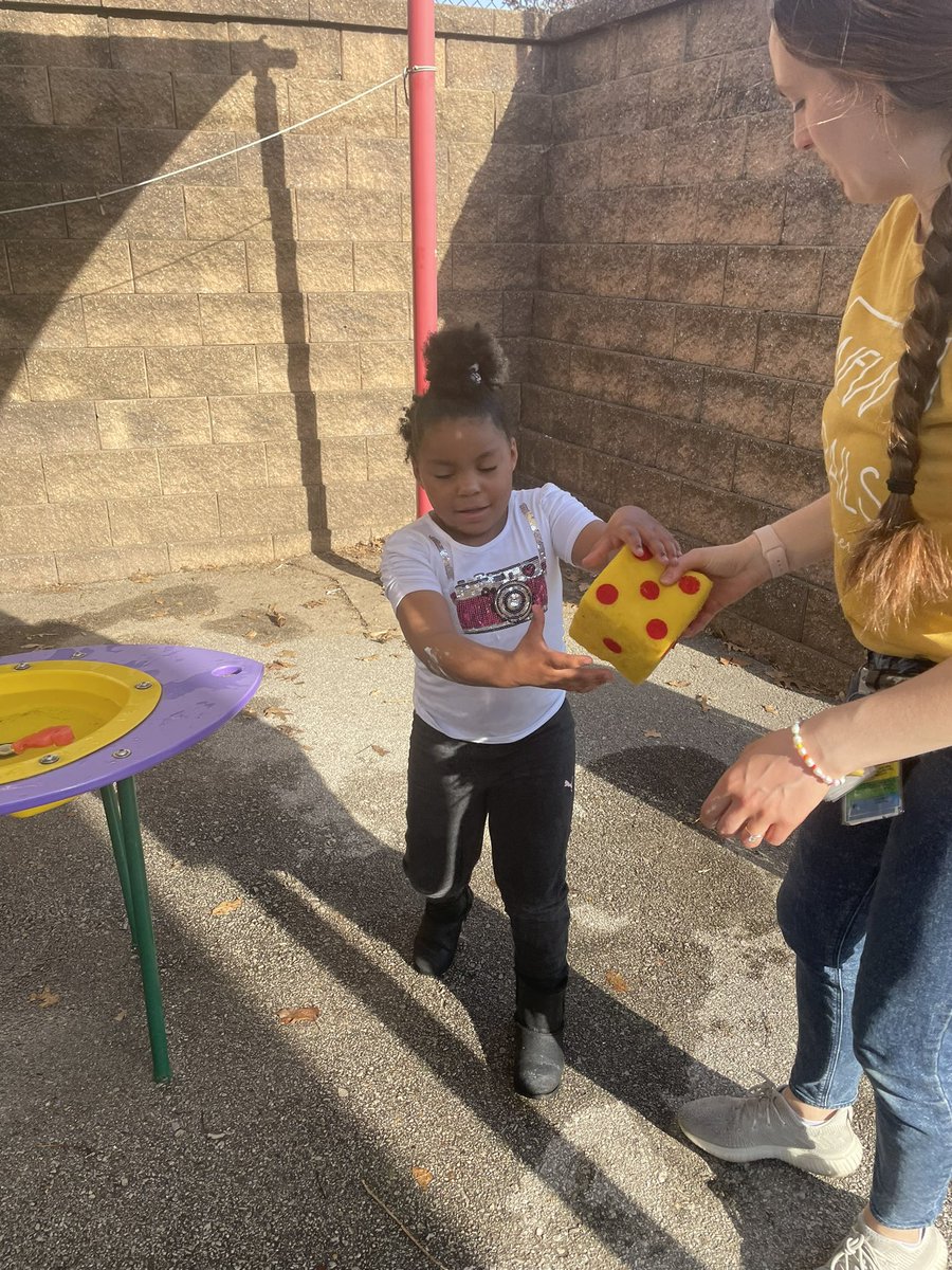 RQSNewTrails's tweet photo. Splash Into Spring family event. Families are engaging in meaningful messy play. https://t.co/rUuTPdGaVO