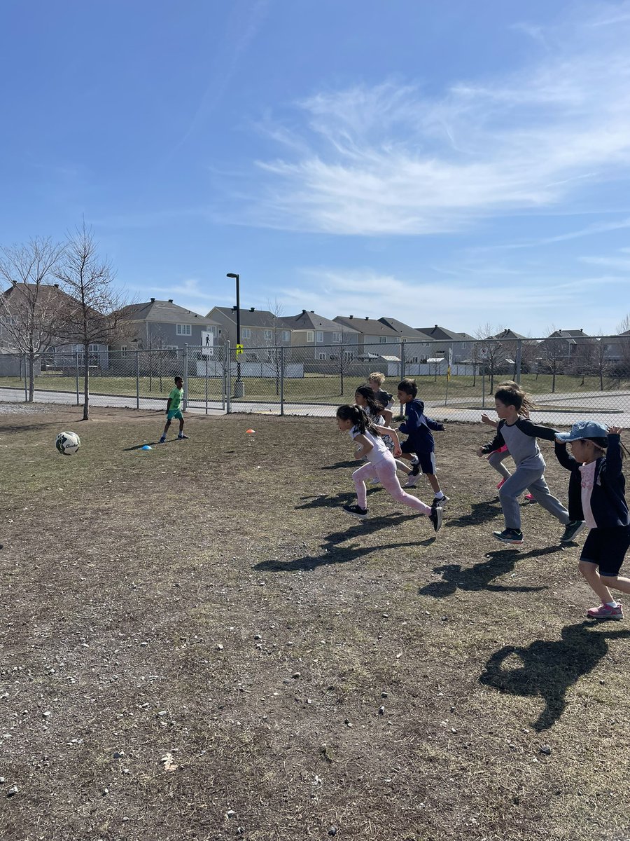 Mrs. Sanchez (Spratt) tweet media