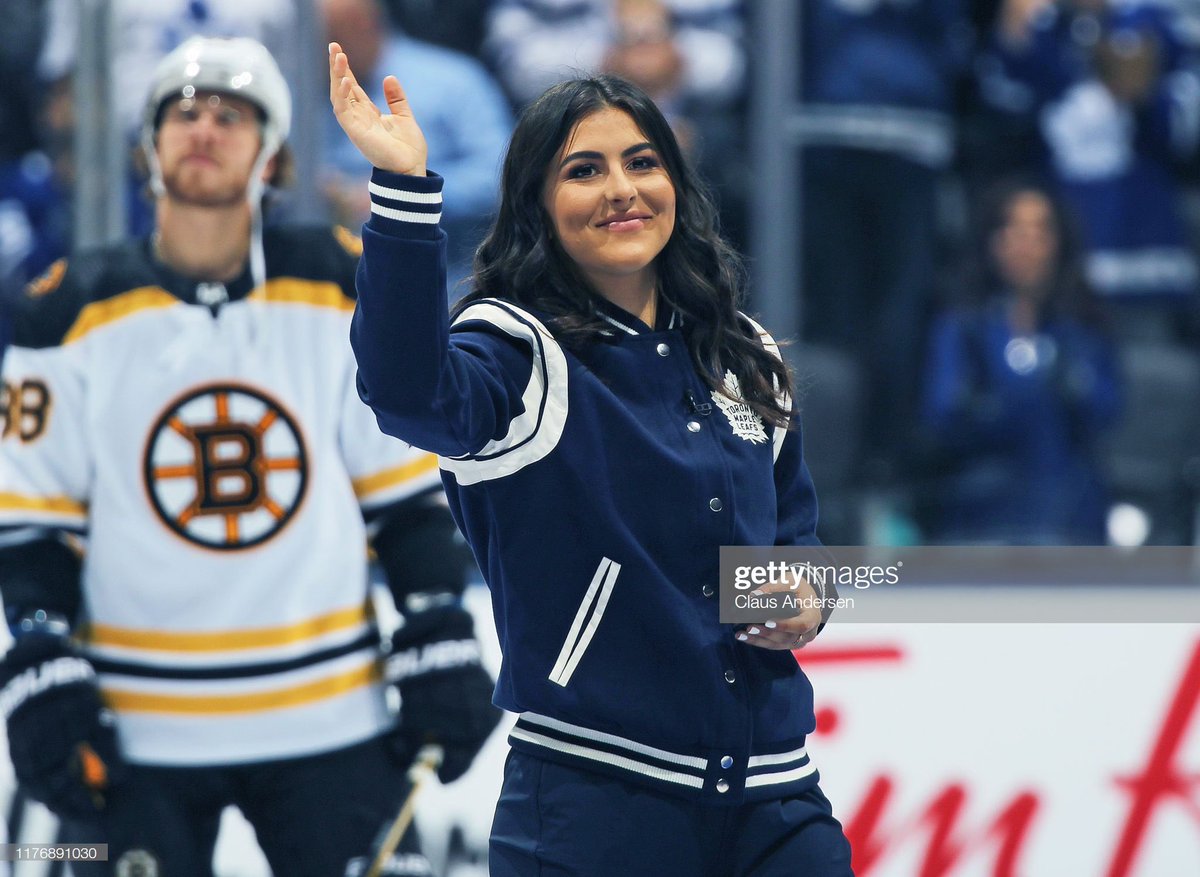 Bandreescu_'s tweet photo. Boston next ? 🙈 #LeafsNation  game 1 baby let’s goooo https://t.co/jNYdk1YjkS