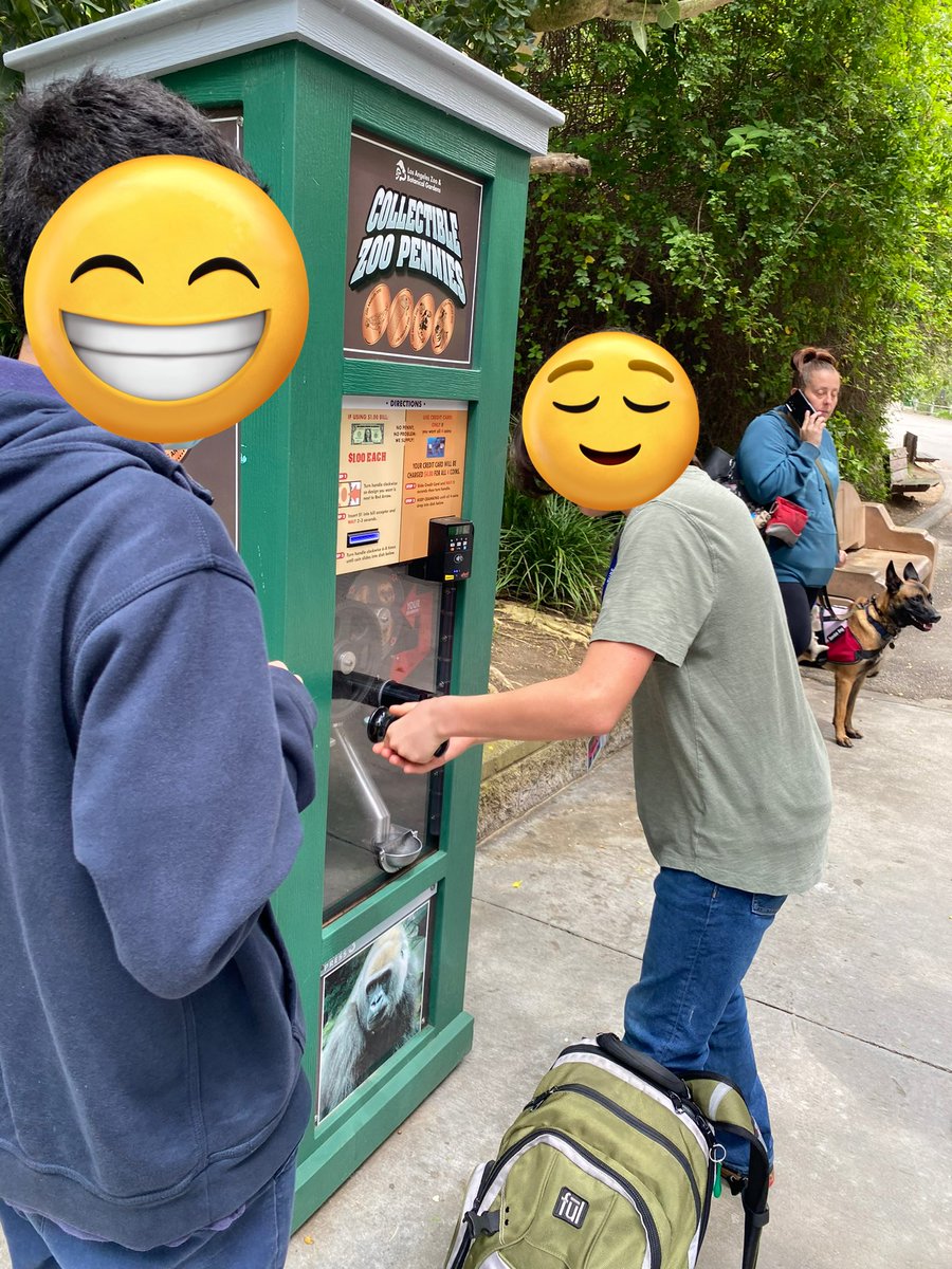 BigGuy_w_Bowtie's tweet photo. Took my students on a field trip to the @LAZoo today to give them a better perspective on the importance of ecology in our #LevelUpLa project! #CS4LA #STEM @ITI_LAUSD @JMMS_Bulldogs https://t.co/AJ06SRhWP9