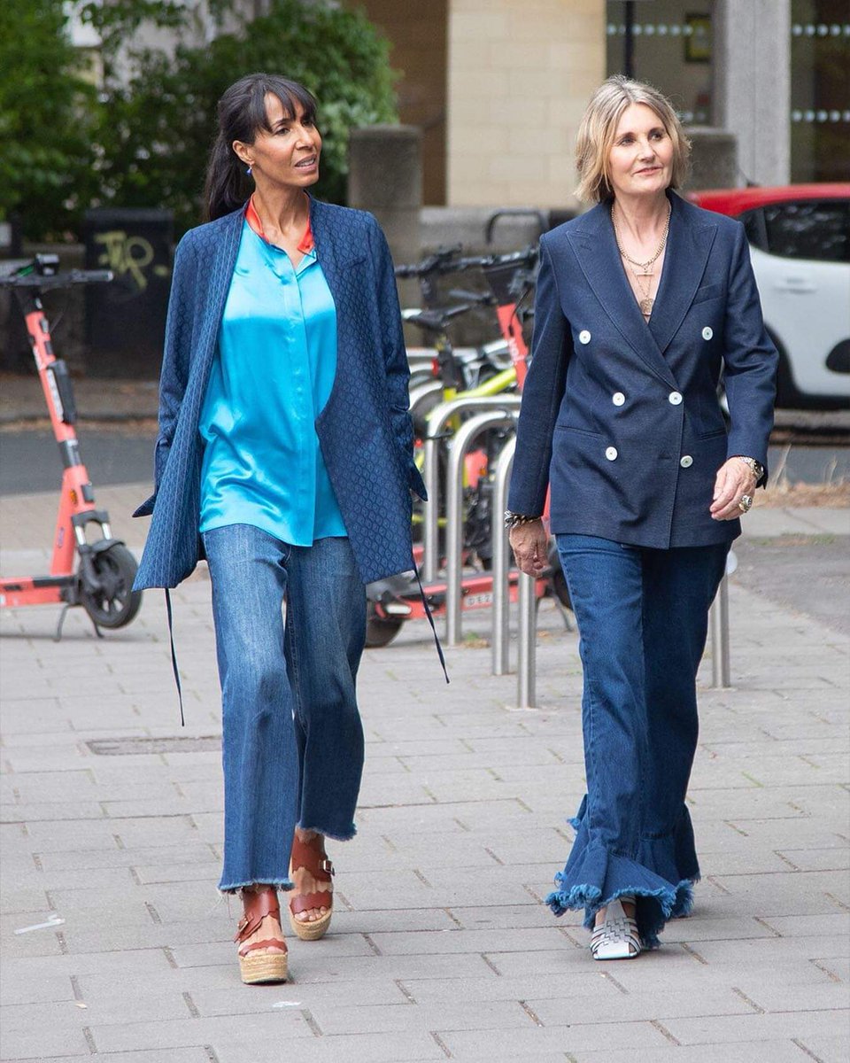 #GothLite tweet media