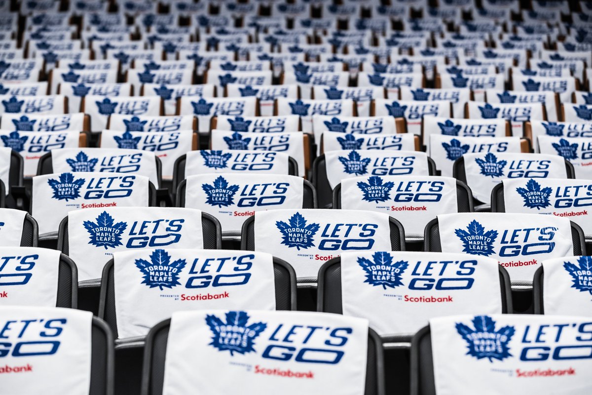 MapleLeafs's tweet photo. LET'S GO LEAFS NATION!!!!!!! 🗣 https://t.co/5Wr9ZaTR0B
