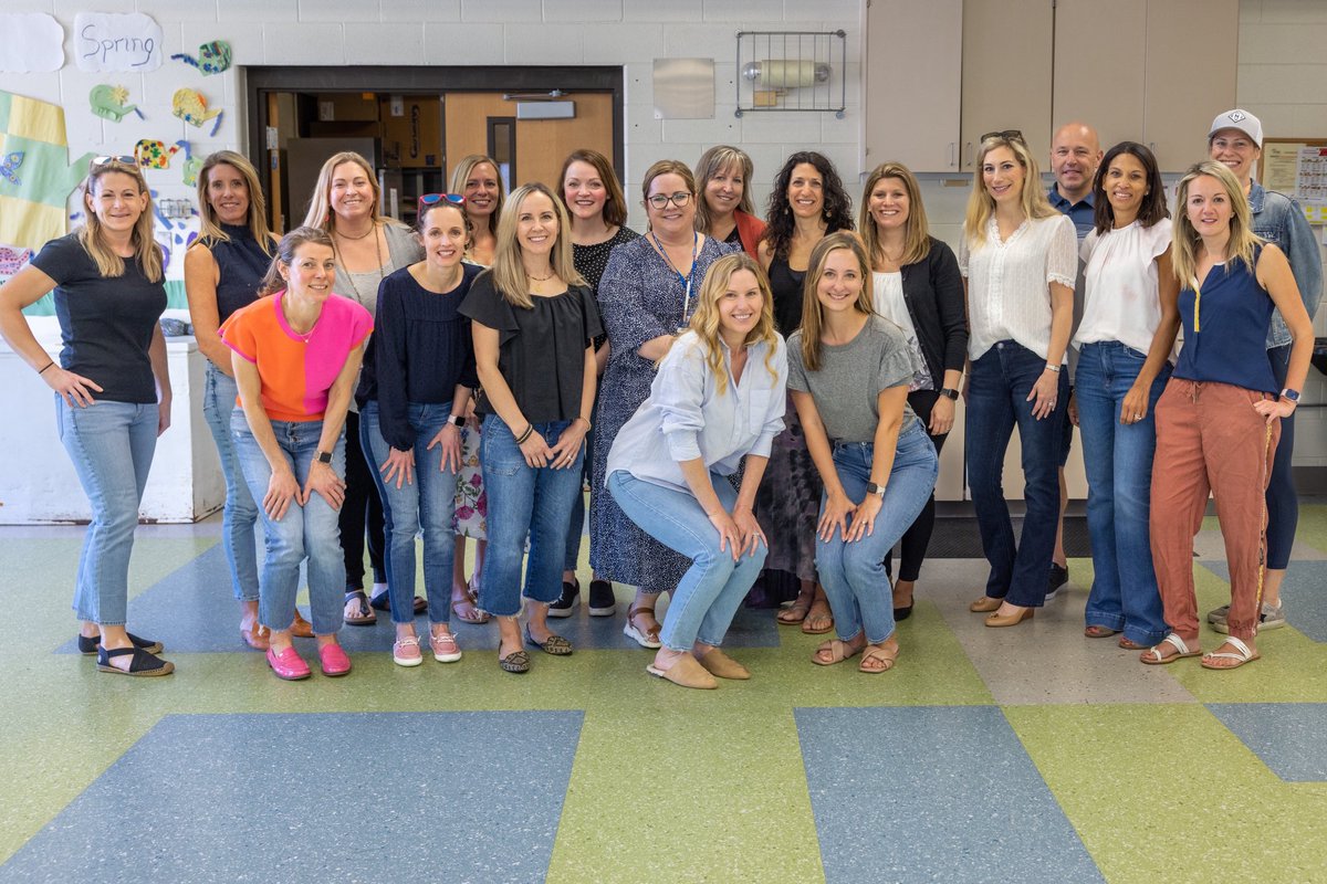 Elmhurst CUSD 205 tweet media