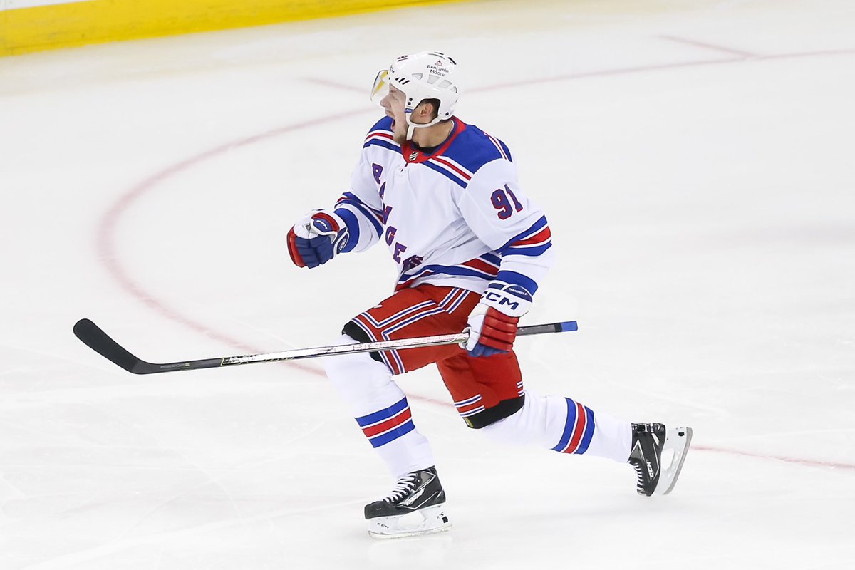 jmstarr_'s tweet photo. Annnd we’re off! First goal of the Devils/Rangers series scored by Vladimir Tarasenko. Shot for @TheHockeyWriter https://t.co/bJOaoWrZia