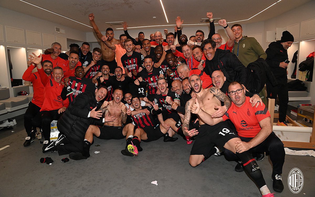 Alla fine sta tutto lì: tra il desiderio e la sua realizzazione. Grazie al Milan, a questo Milan, si continua a sognare. 🔥 ❤️🖤✨