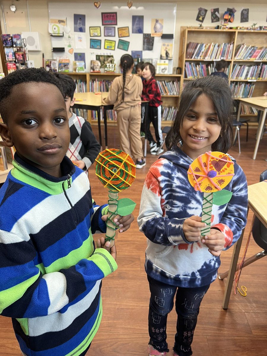 PElibrary2022's tweet photo. After reading the story ‘and then it’s spring’ we created beautiful flowers. https://t.co/fBGMajAHdX